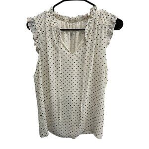 Heart-Printed Ivory Sleeveless Blouse With Ruffled Detail V-Neckline